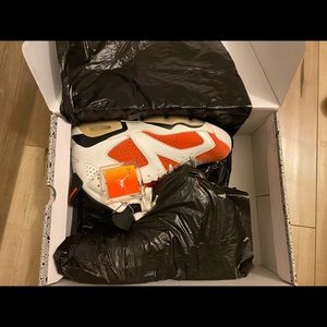 Air Jordan 6 Retro (Gatorade)